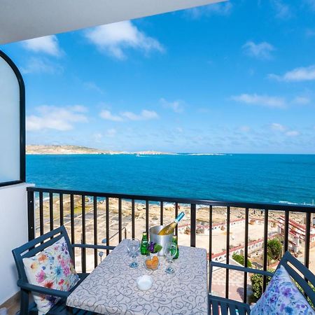 Islet Promenade Seafront 1 Bedroom Apartment With Sea View Balcony By Getawaysmalta St. Paul's Bay Esterno foto